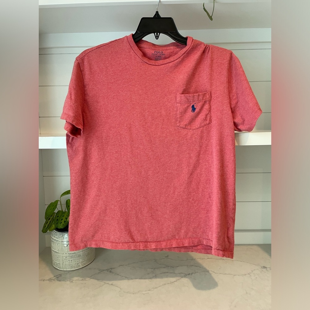 Men’s Polo classic fit tee